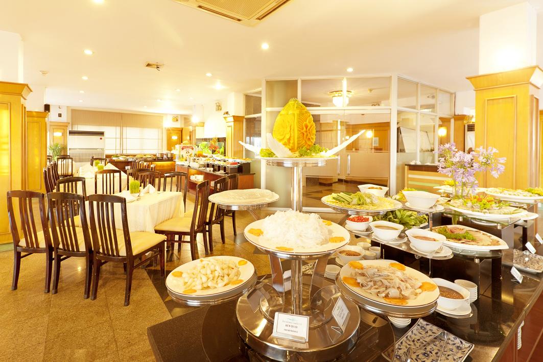 Khách sạn Quê Hương 4
